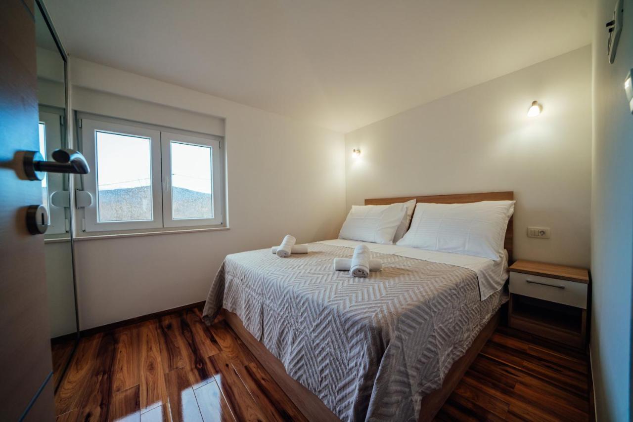 Apartman Mlikota Zagvozd Eksteriør billede