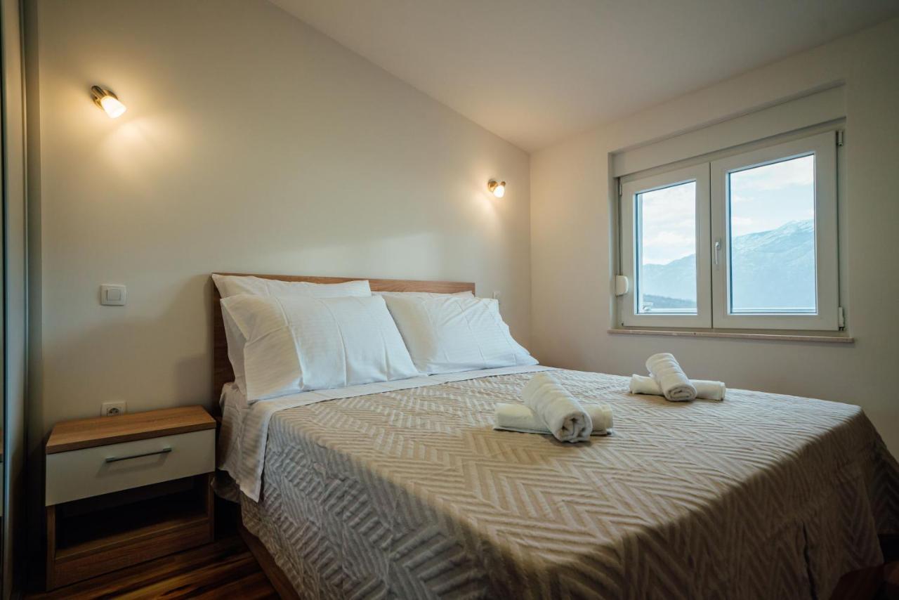 Apartman Mlikota Zagvozd Eksteriør billede